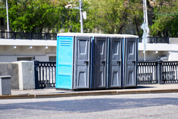 Best Restroom Trailer for Weddings in Highpoint, OH